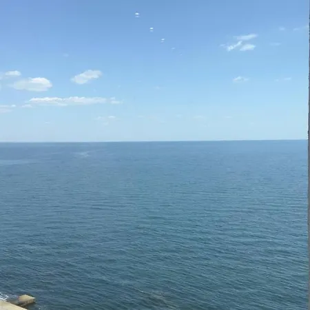 Apartment морская симфония